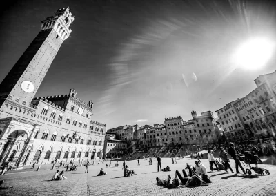 Piazza del Campo Siena Schwarz-Weiß – Italien Reisefotografie